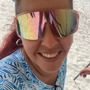 Meet your Posher, Diana